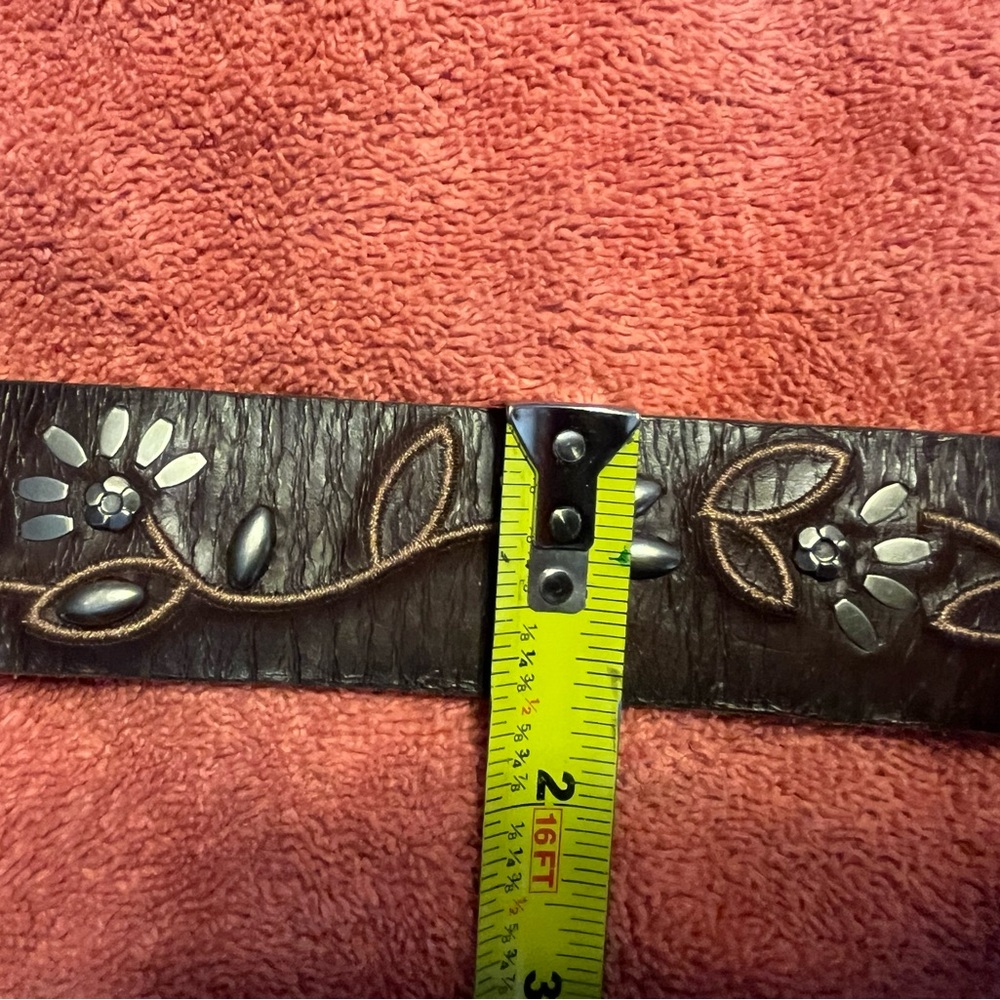Fossil Dark Brown Men's Belt with Embossed Design - Picture 3 of 7